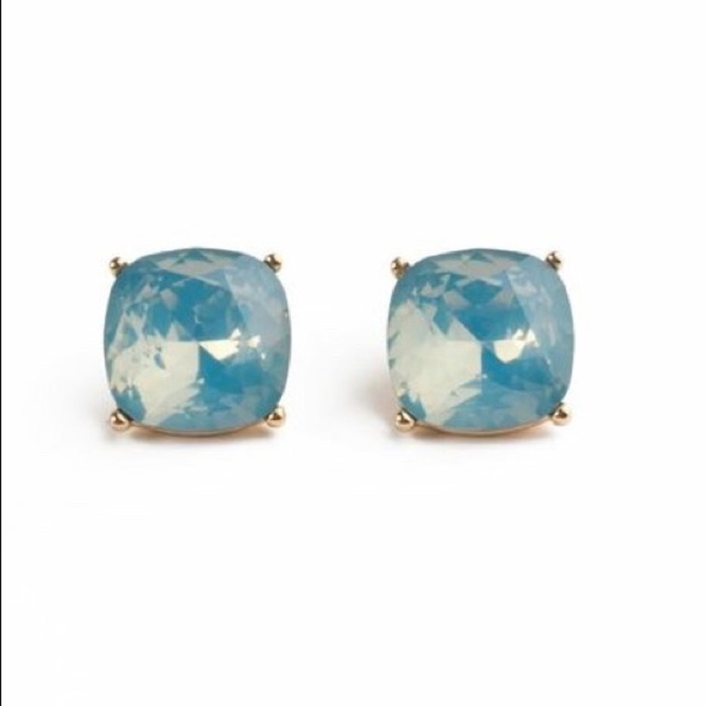 Plunder Design - Jo stud earrings